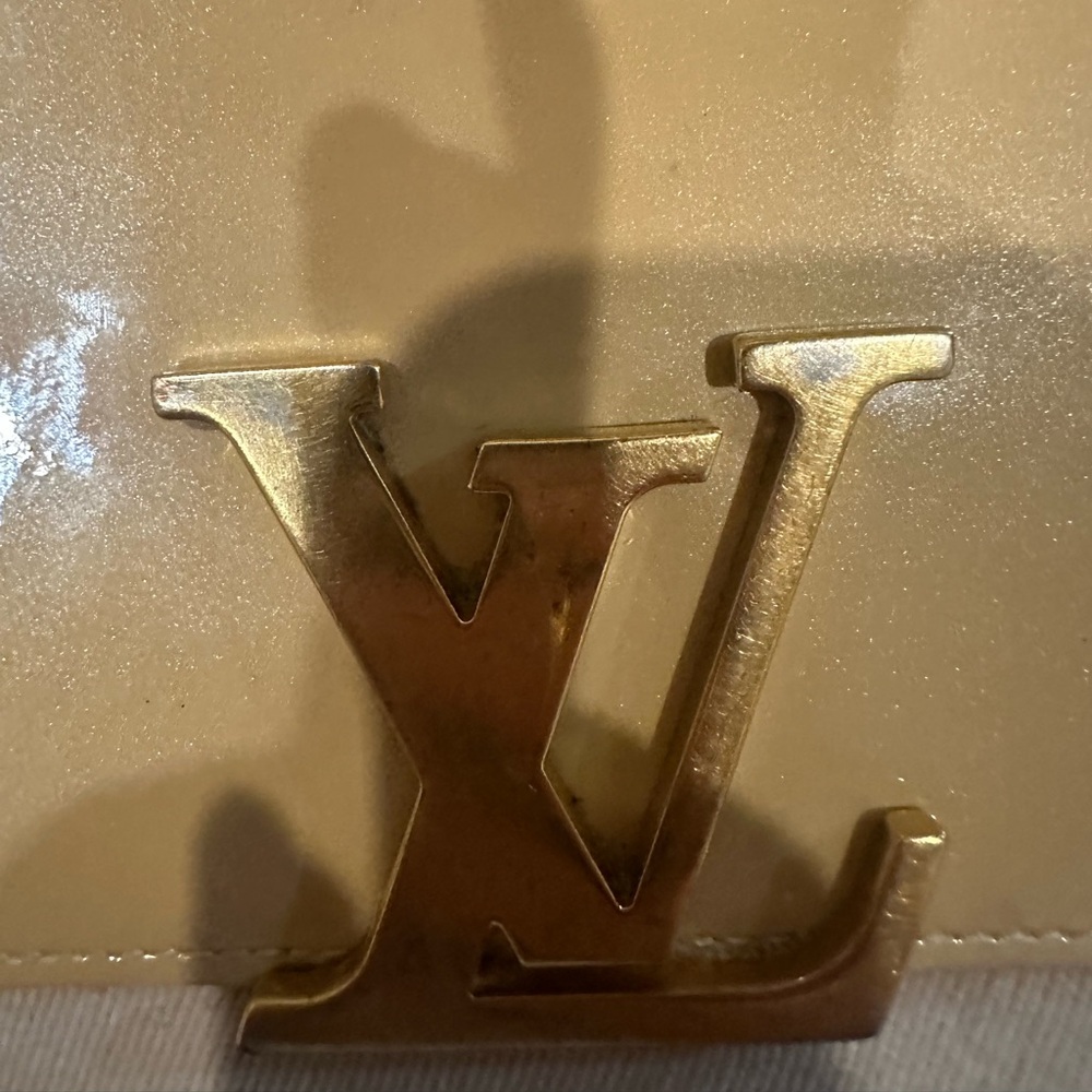 Louis Vuitton clutch - Picture 12 of 15